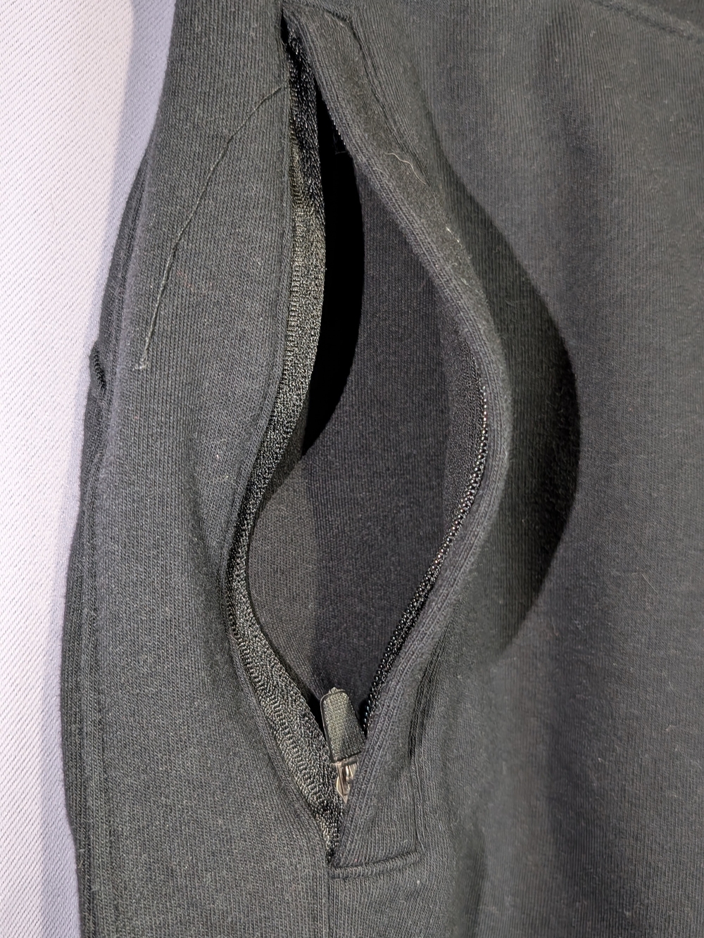 Alphalete - EUC - Premium Sweat Shorts - Picture 7 of 9